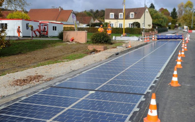 La première route solaire du monde est française ! - Les Petits Frenchies