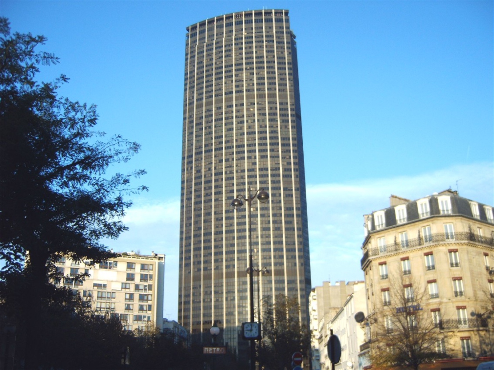 La Tour Montparnasse Stream Un escape game géant est organisé dans la tour Montparnasse au profit